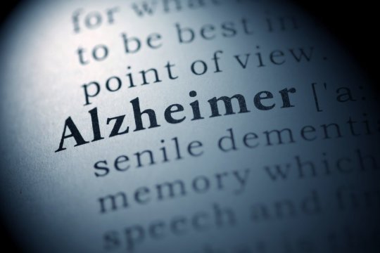 alzheimers - eye fluids